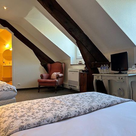 Logis Hotel Teyssier Uzerche Exteriér fotografie