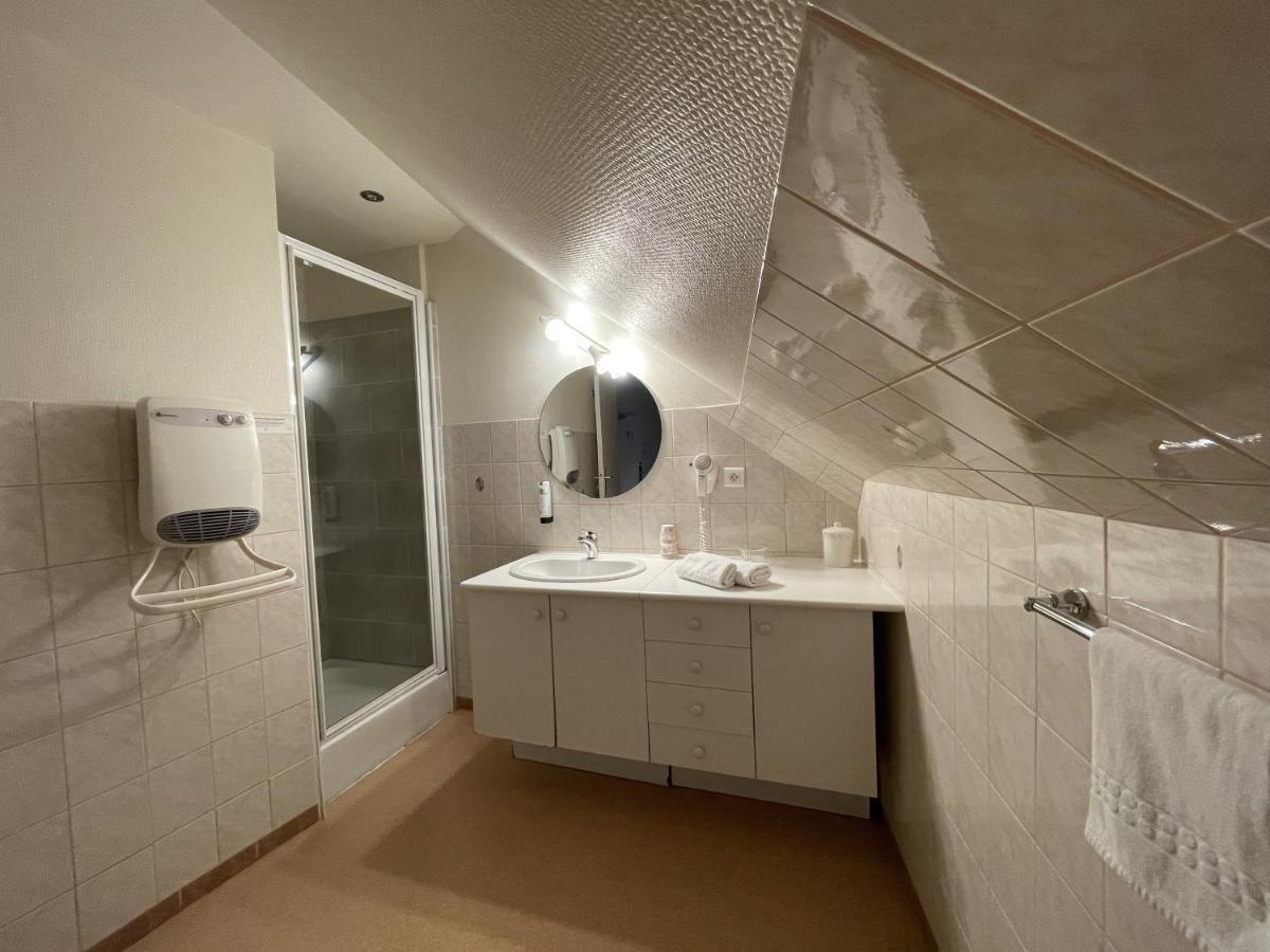 Logis Hotel Teyssier Uzerche Exteriér fotografie