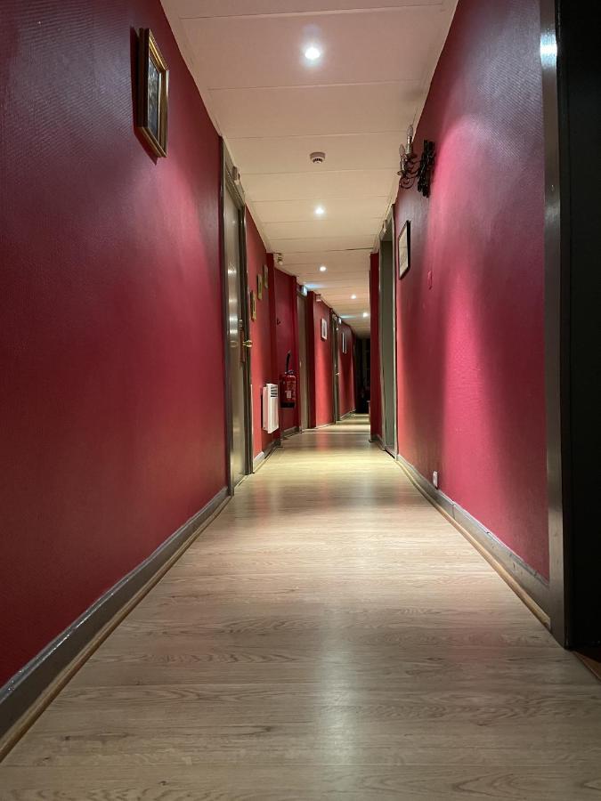 Logis Hotel Teyssier Uzerche Exteriér fotografie