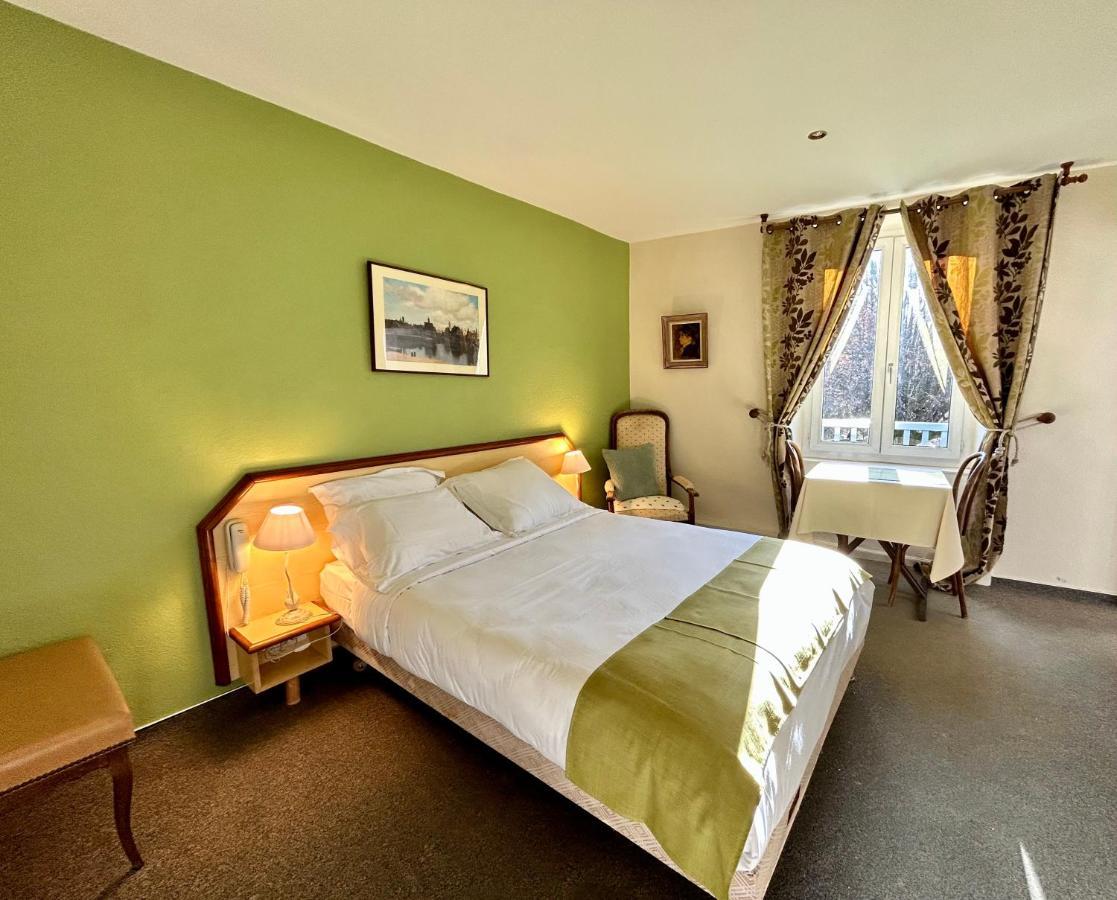 Logis Hotel Teyssier Uzerche Exteriér fotografie
