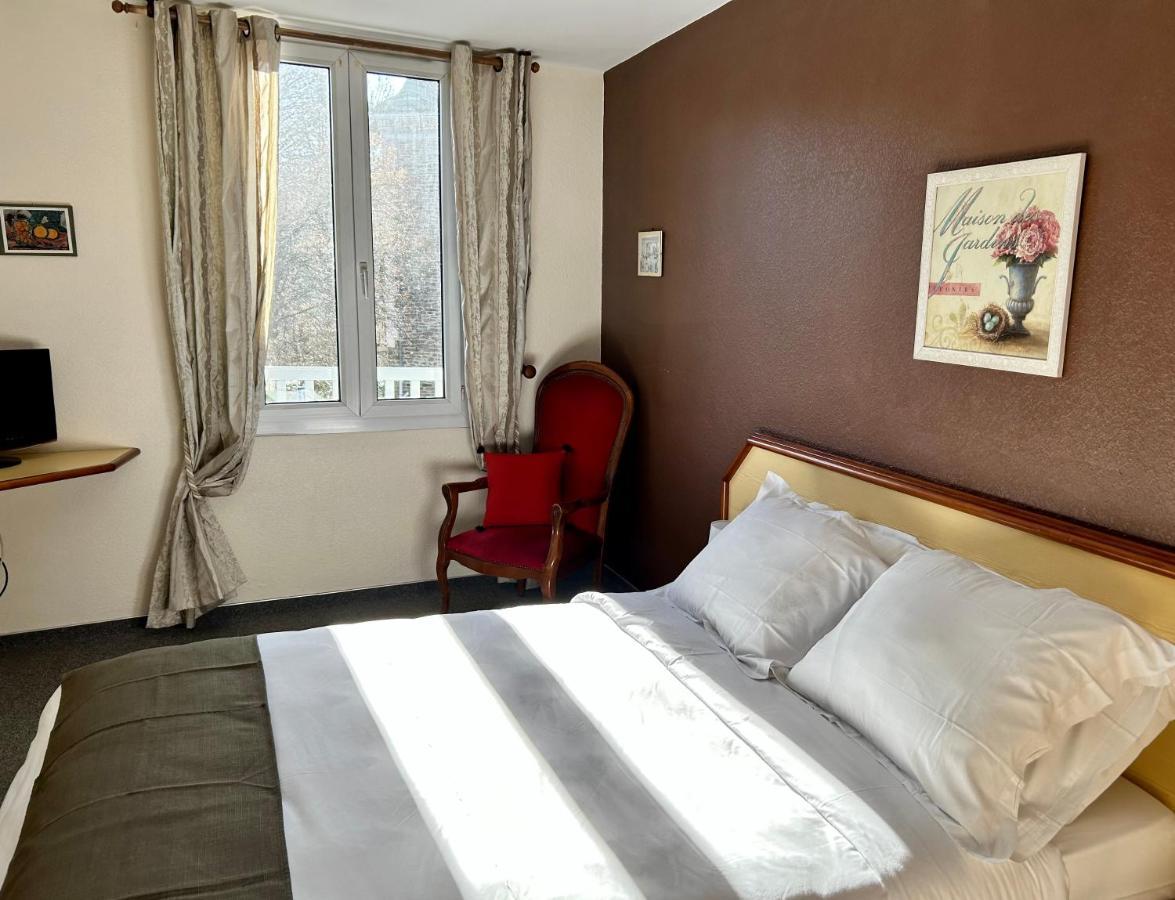 Logis Hotel Teyssier Uzerche Exteriér fotografie